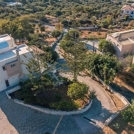 Manu, A Fair Living Вилла