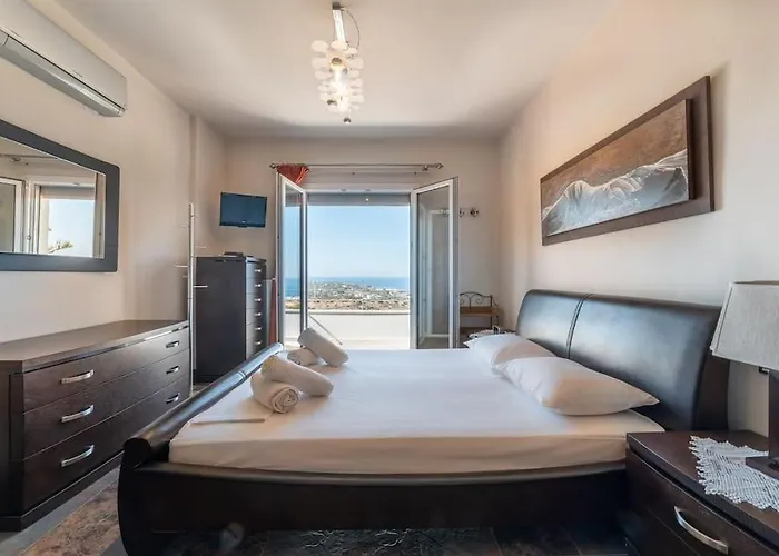 Manu, A Fair Living * Херсониссос