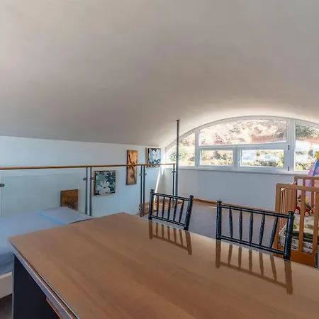 Manu, A Fair Living Βίλα Χερσόνησος