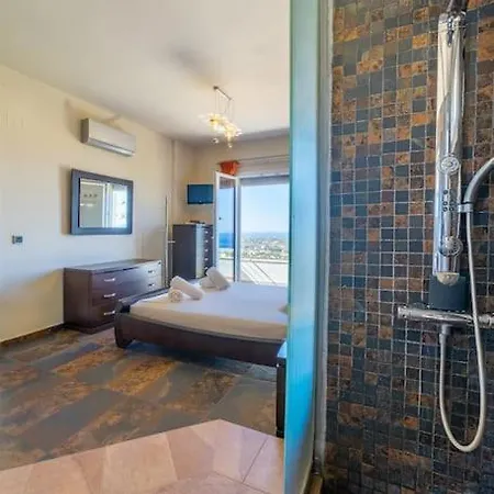 Manu, A Fair Living Hersonissos (Crete)