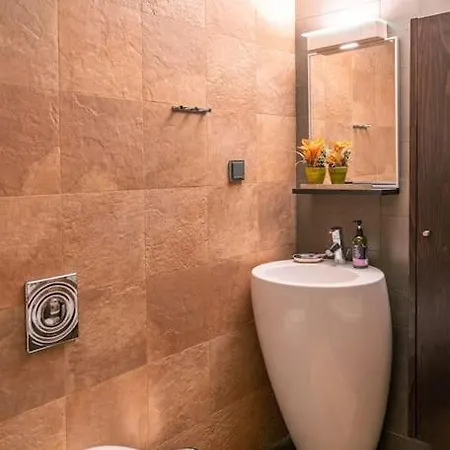 Manu, A Fair Living *